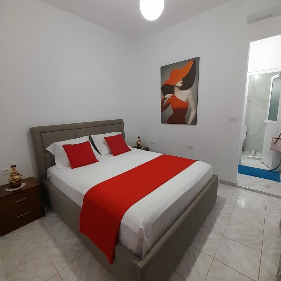 Luxury Dennis Home Sarande Exterior photo