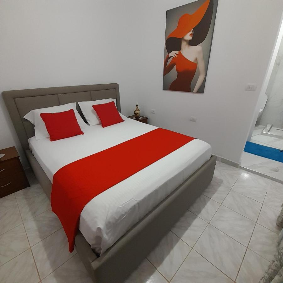 Luxury Dennis Home Sarande Exterior photo