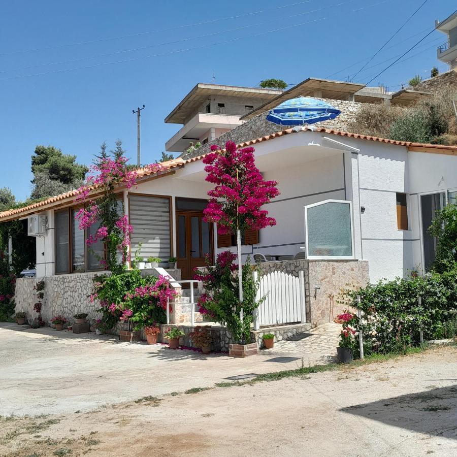 Luxury Dennis Home Sarande Exterior photo